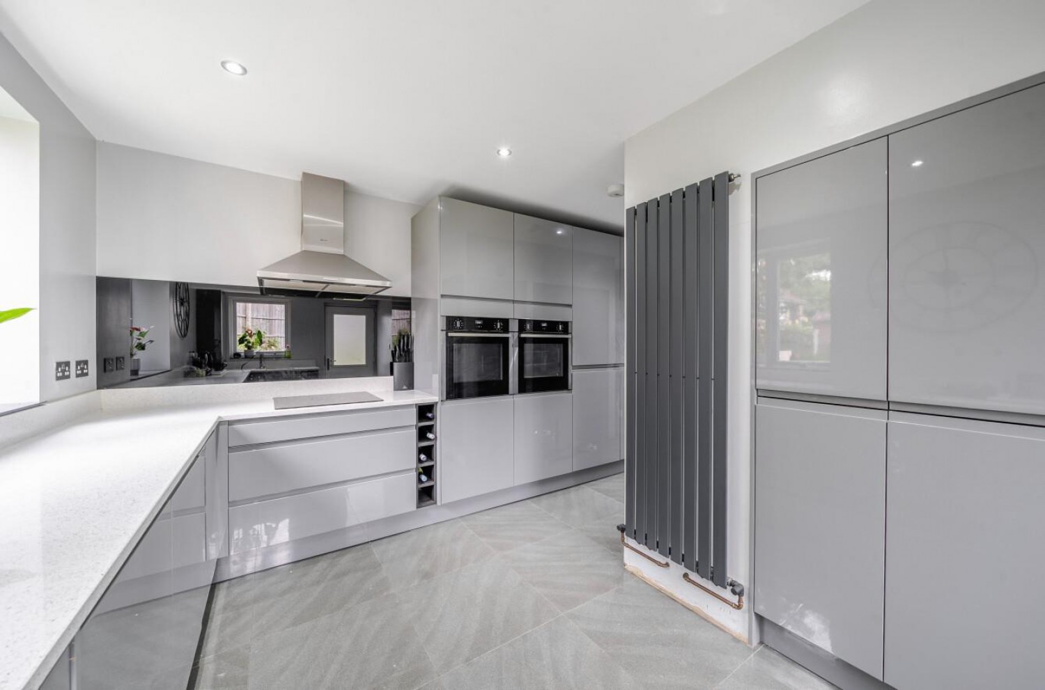 Raynel Approach , Cookridge, LS16