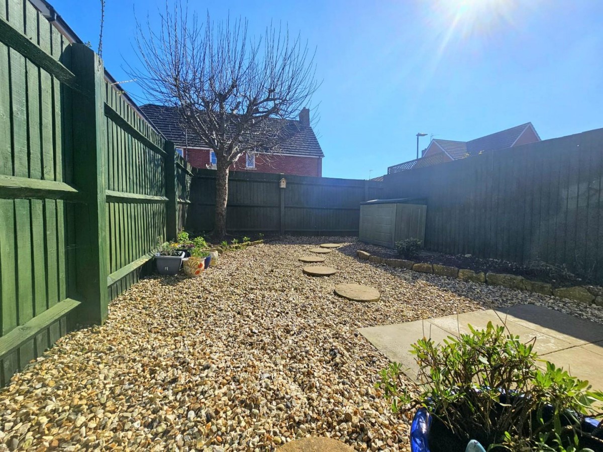 Castle Stream Court, Dursley
