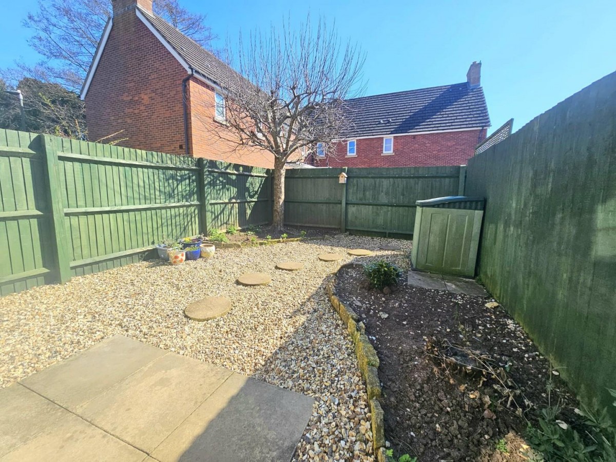 Castle Stream Court, Dursley