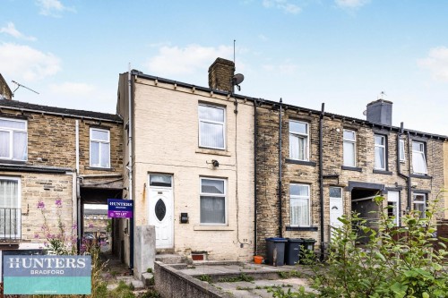 Broadstone Way, Bradford, West Yorkshire, BD4