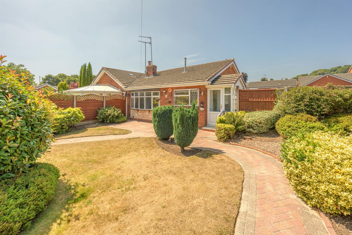 Quorn Crescent, Wordsley, DY8 5NW