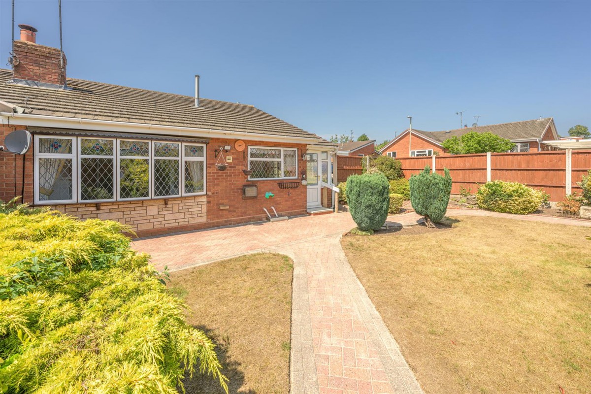 Quorn Crescent, Wordsley, DY8 5NW