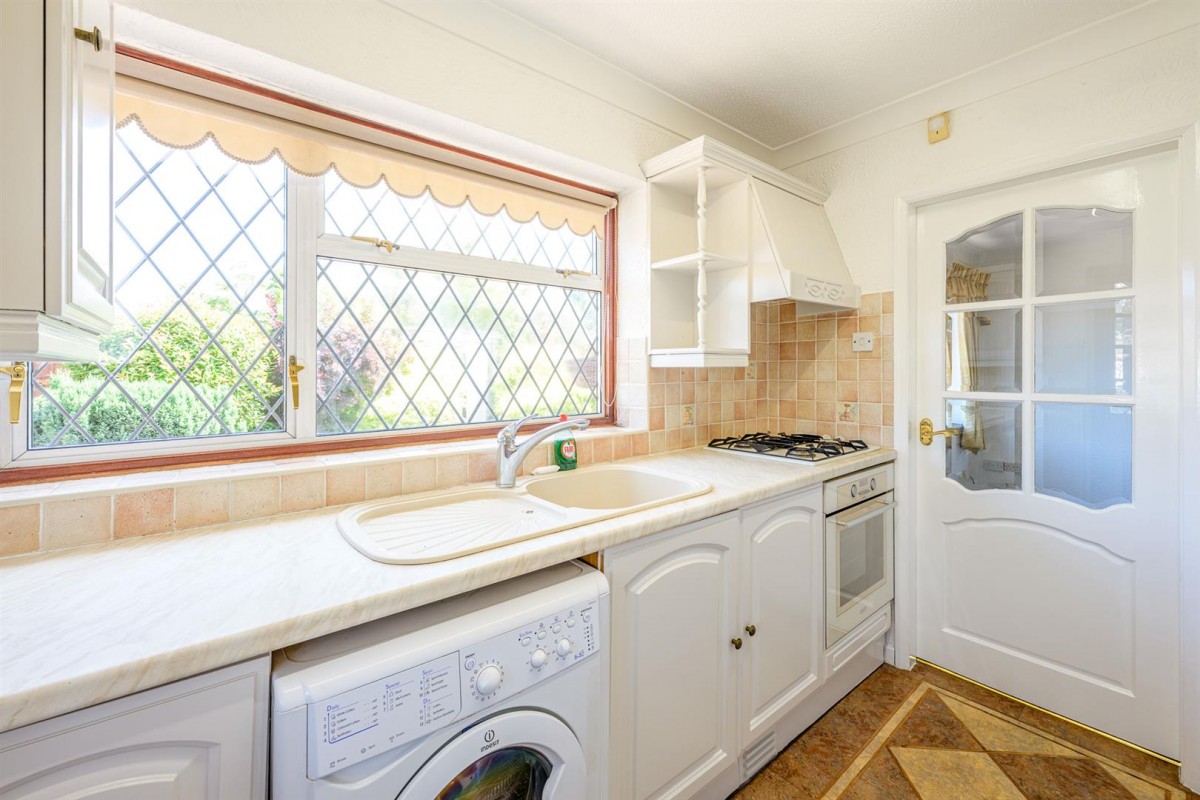 Quorn Crescent, Wordsley, DY8 5NW