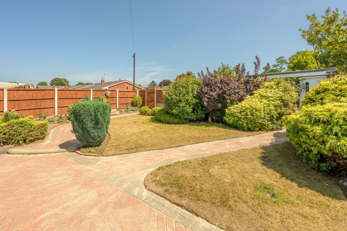 Quorn Crescent, Wordsley, DY8 5NW