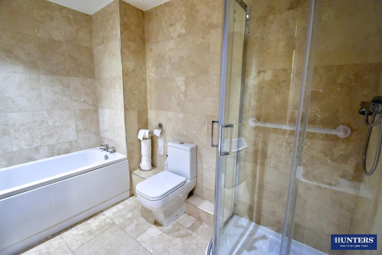 Cross Street, Wigston