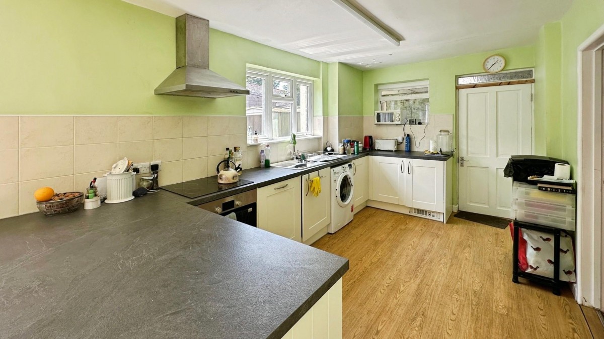 Lodge Causeway, Bristol