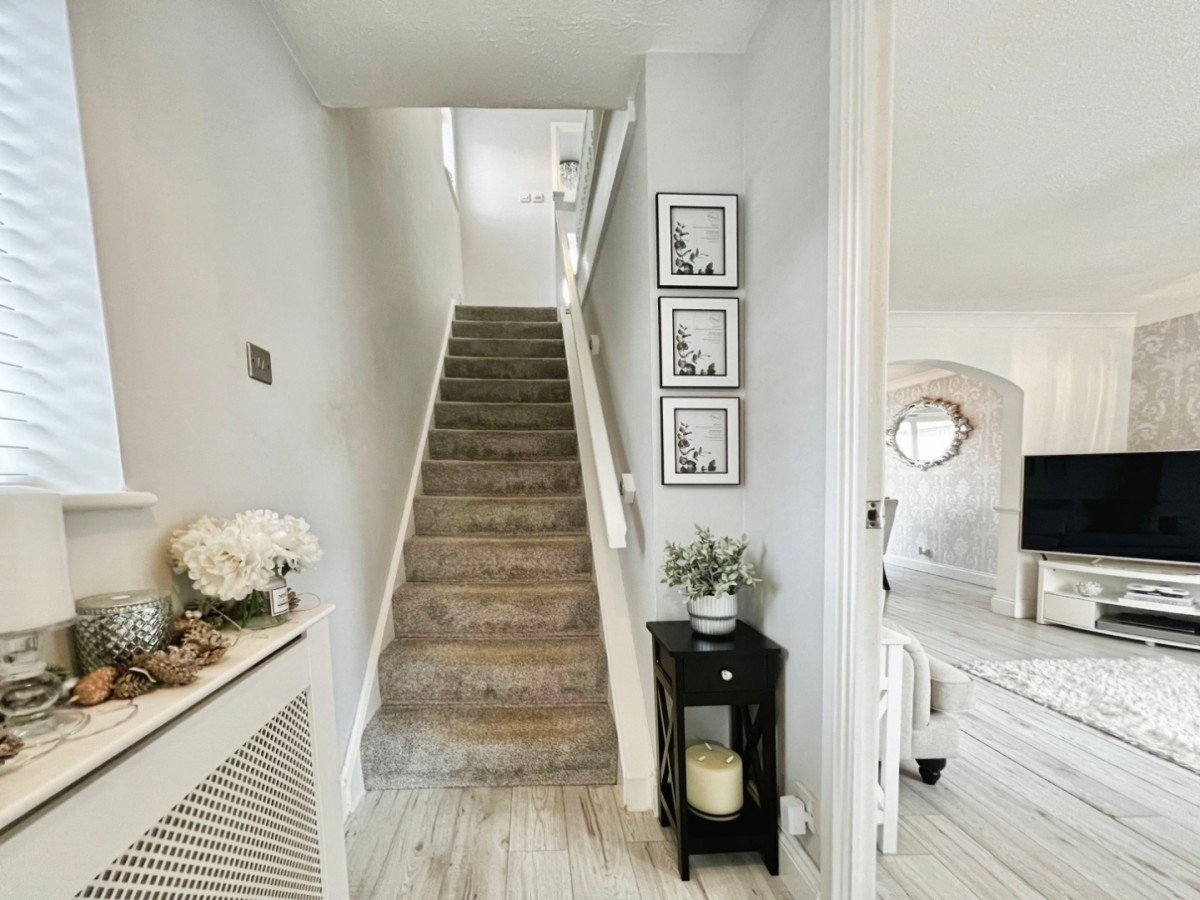 Essella Park Ashford