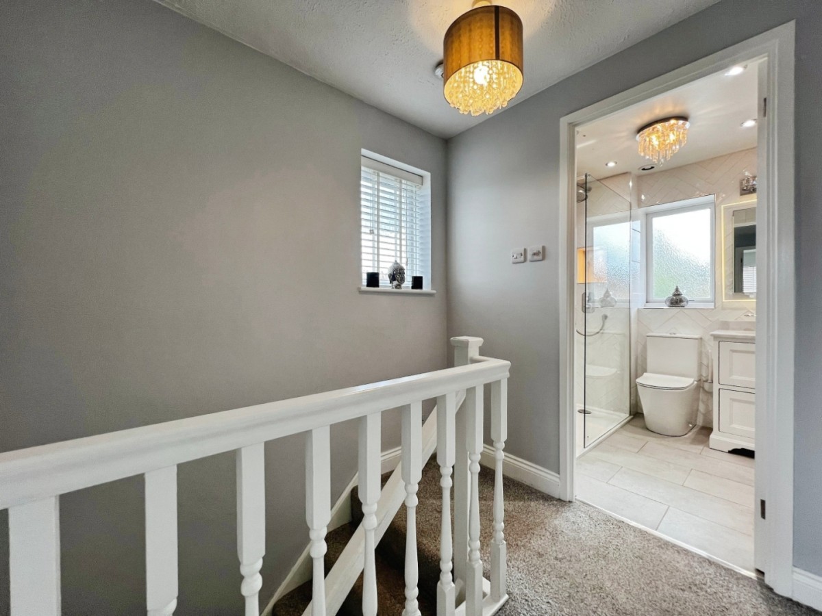 Essella Park Ashford