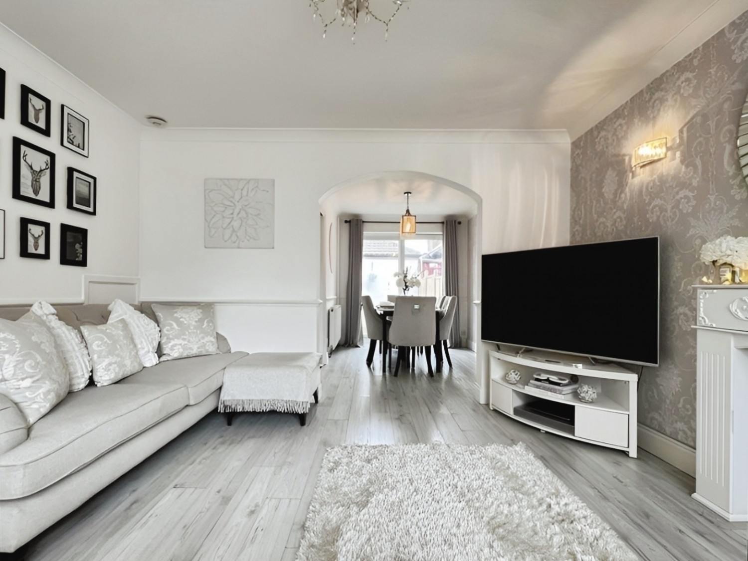 Essella Park Ashford