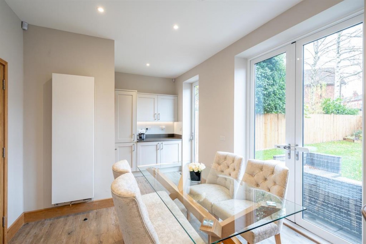 Springfield Road, Kings Heath, Birmingham, B14 7DX