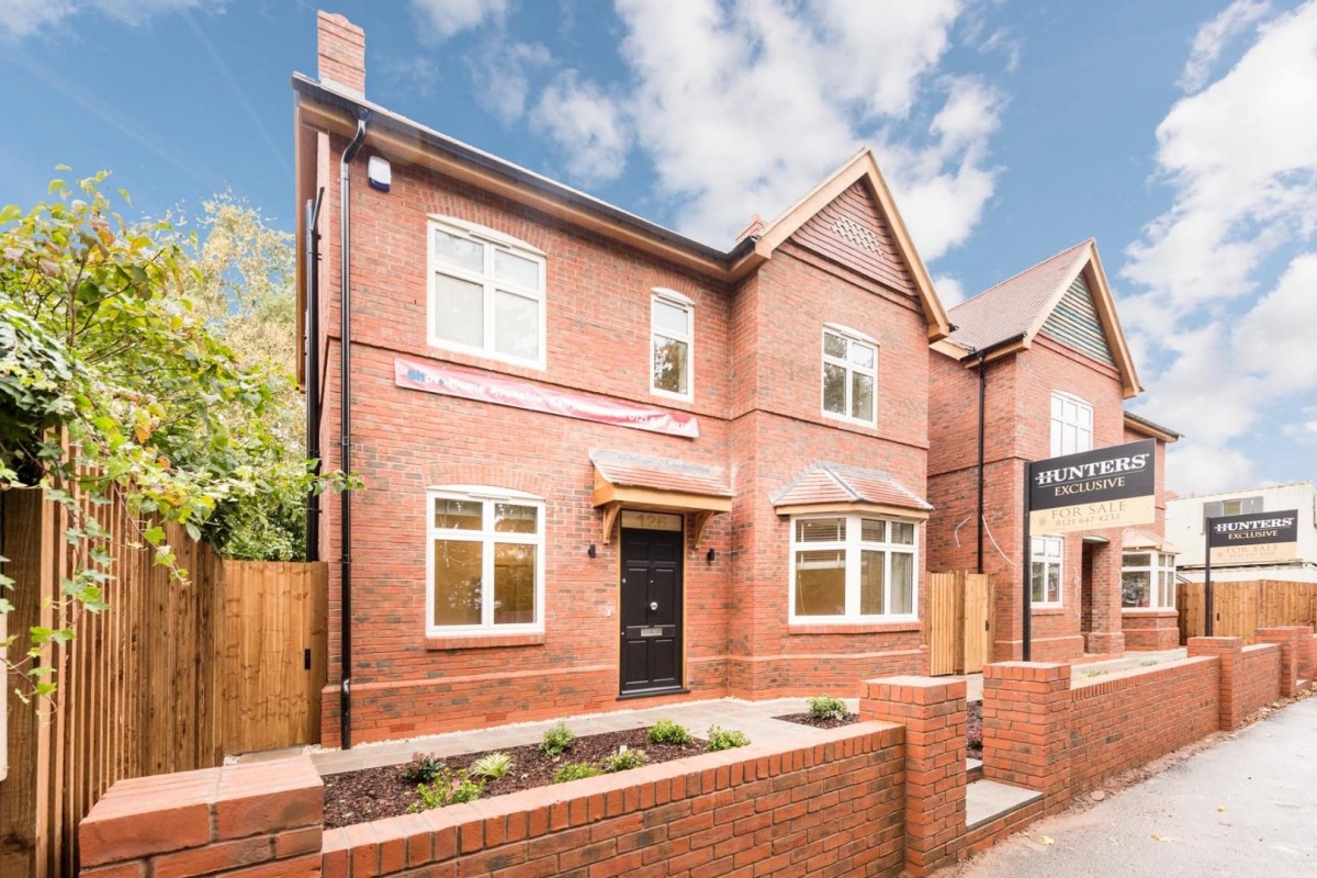 Springfield Road, Kings Heath, Birmingham, B14 7DX