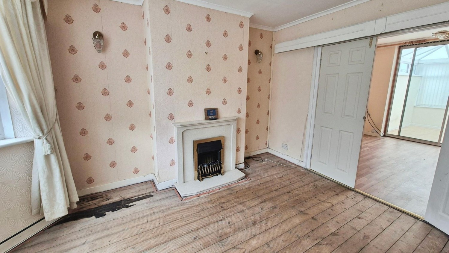 Whitehorse Road, Brownhills