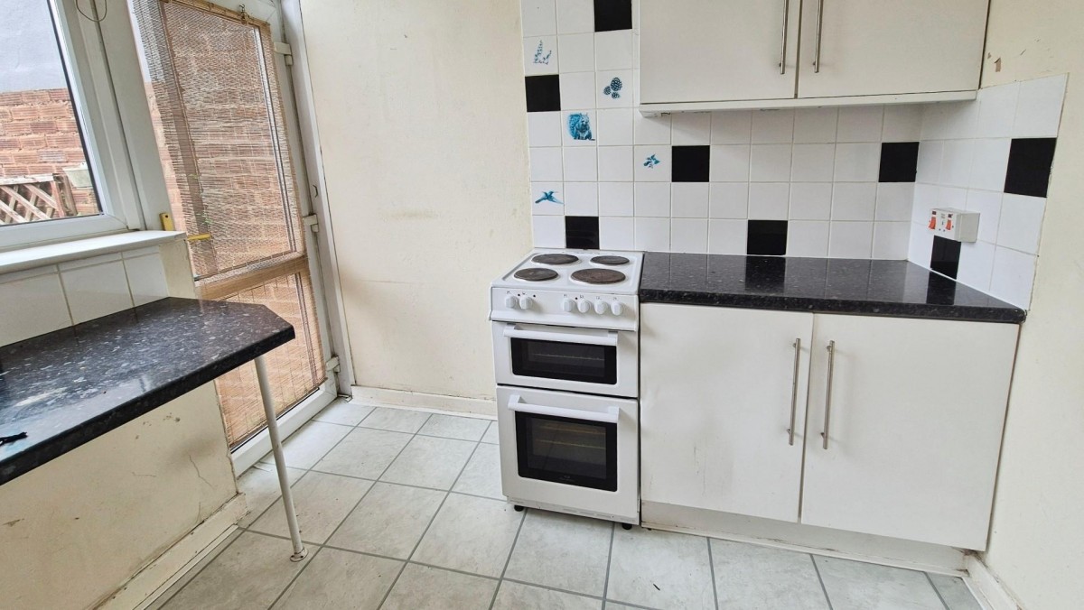 Whitehorse Road, Brownhills