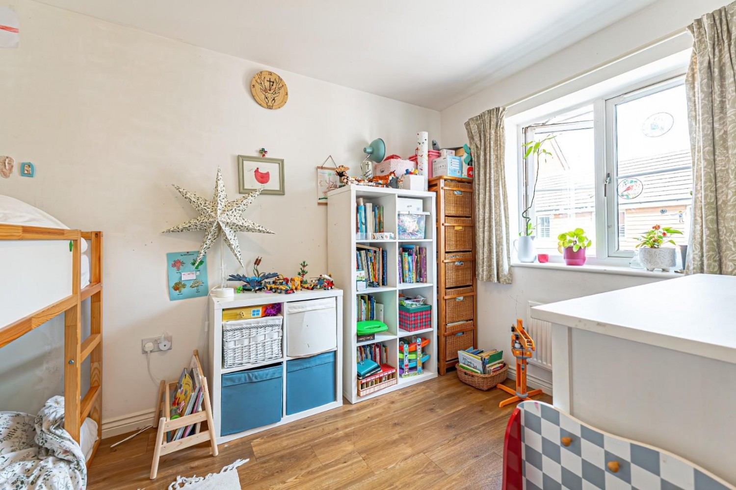 Veritas Grove, Leighton Buzzard