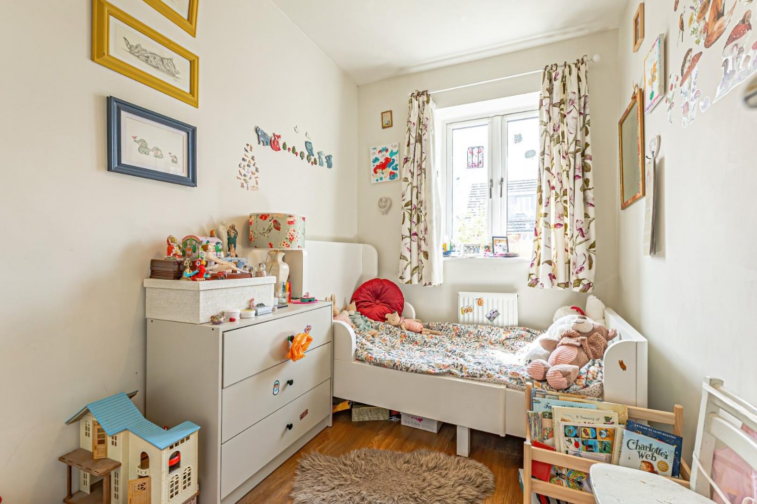 Veritas Grove, Leighton Buzzard