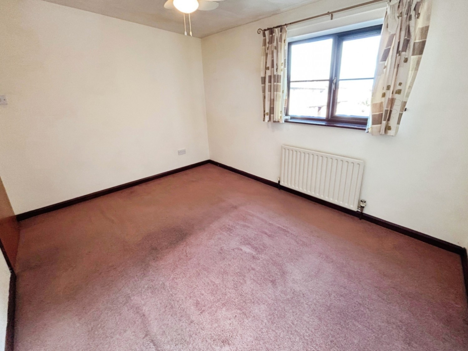 Warren Close, Gainsborough