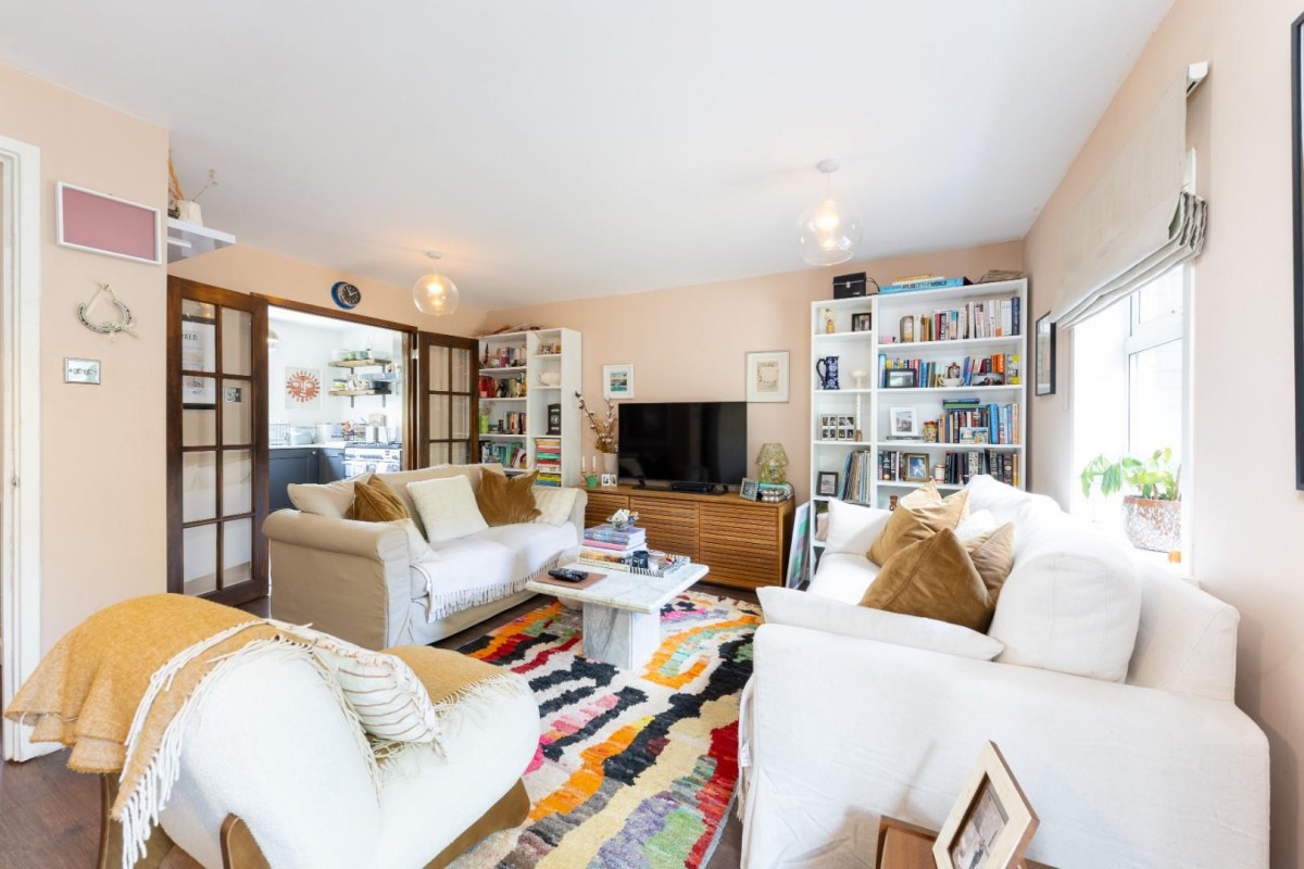 Woodcote Place, London, SE27