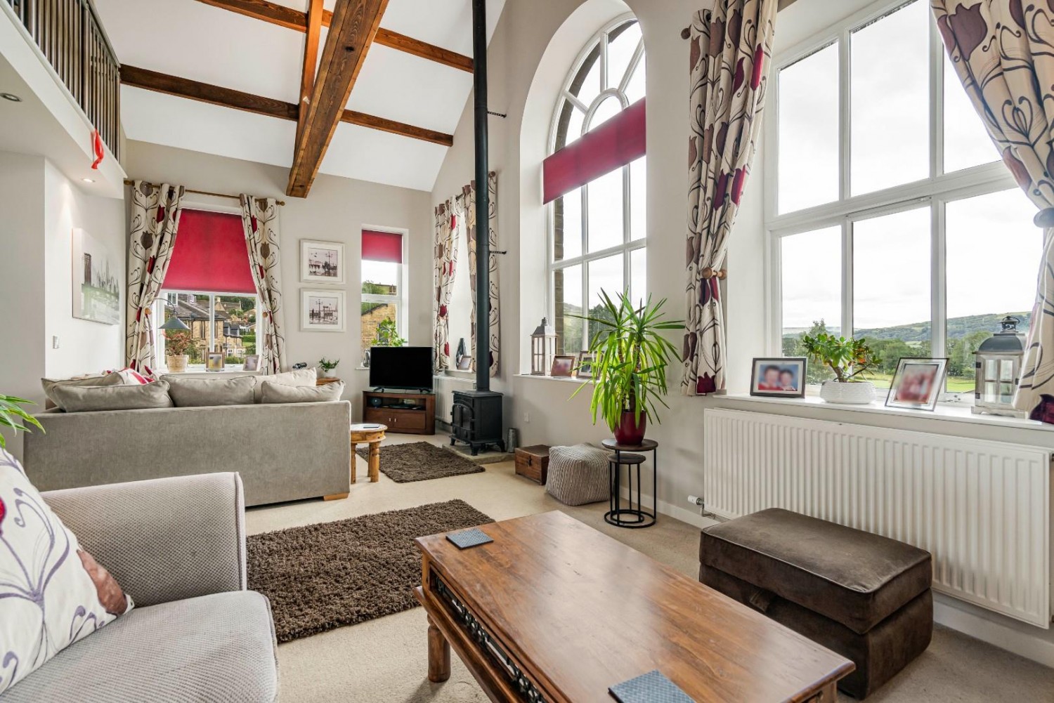 Cross Lane Court, Bradley