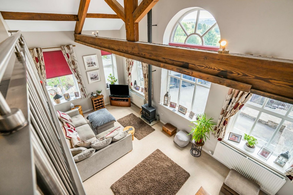 Cross Lane Court, Bradley