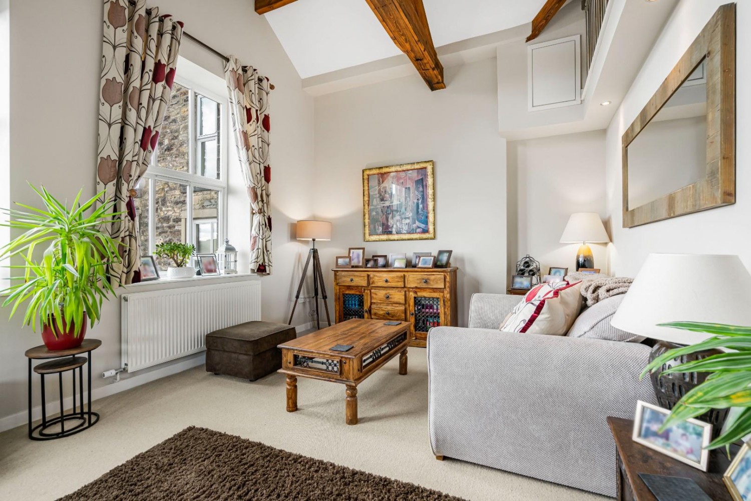 Cross Lane Court, Bradley