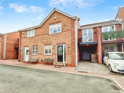 Riverside Gardens, Bolton-Upon-Dearne
