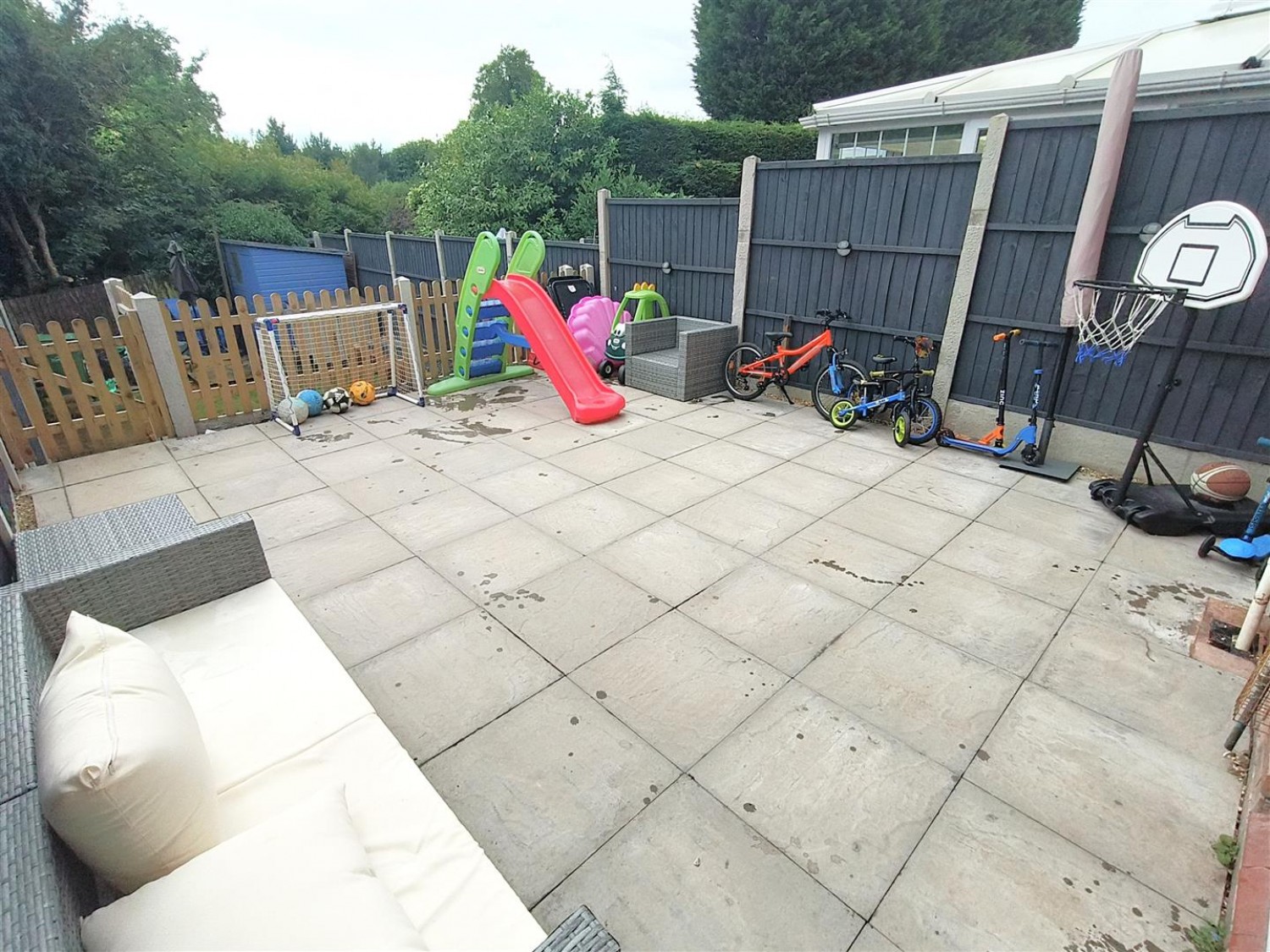 Bickon Drive, Brierley Hill, DY5 2JF