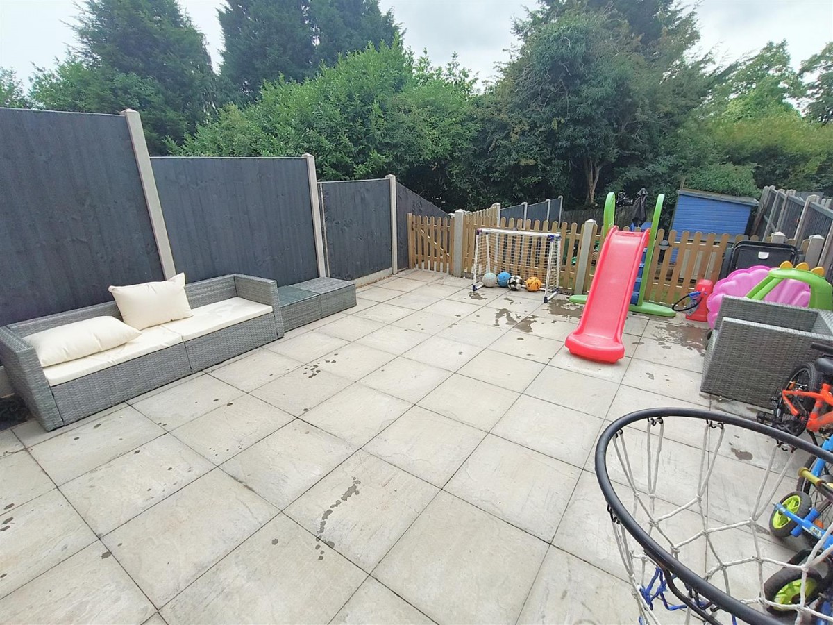 Bickon Drive, Brierley Hill, DY5 2JF