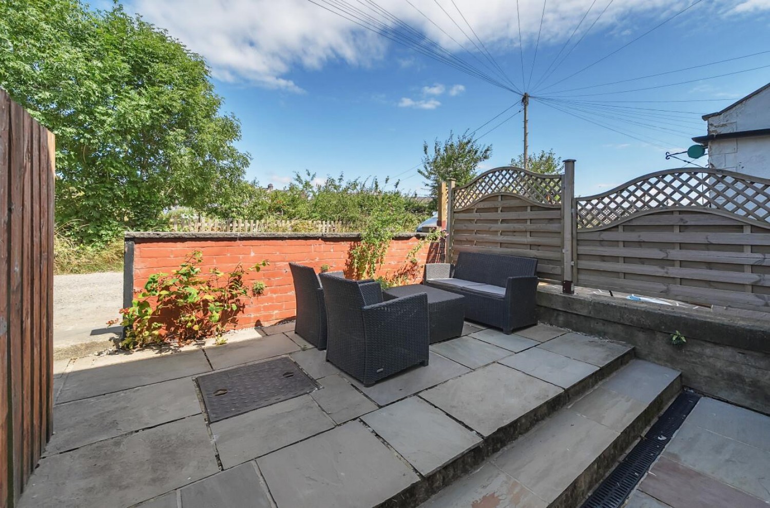 New Road Side, Horsforth, LS18