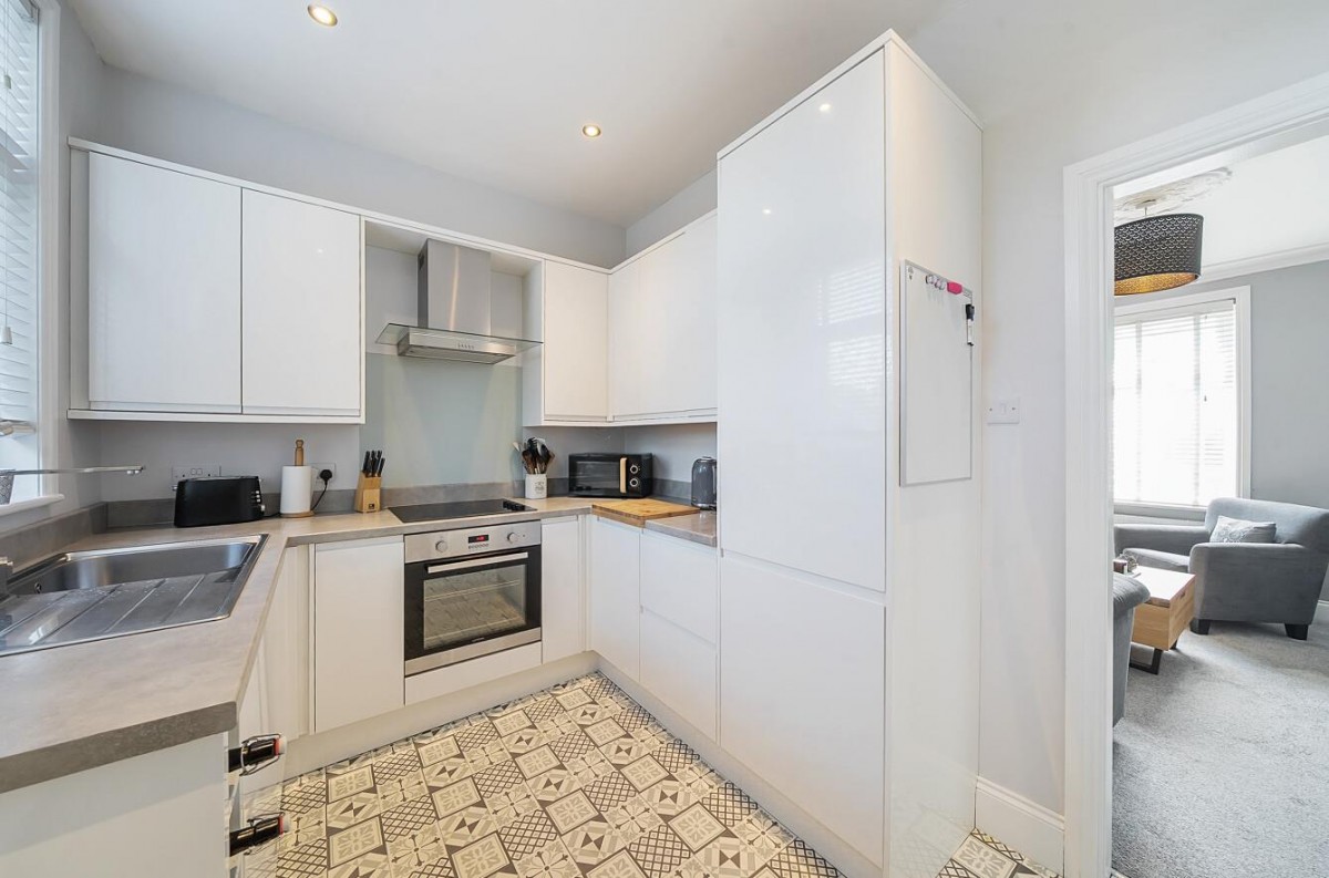 New Road Side, Horsforth, LS18