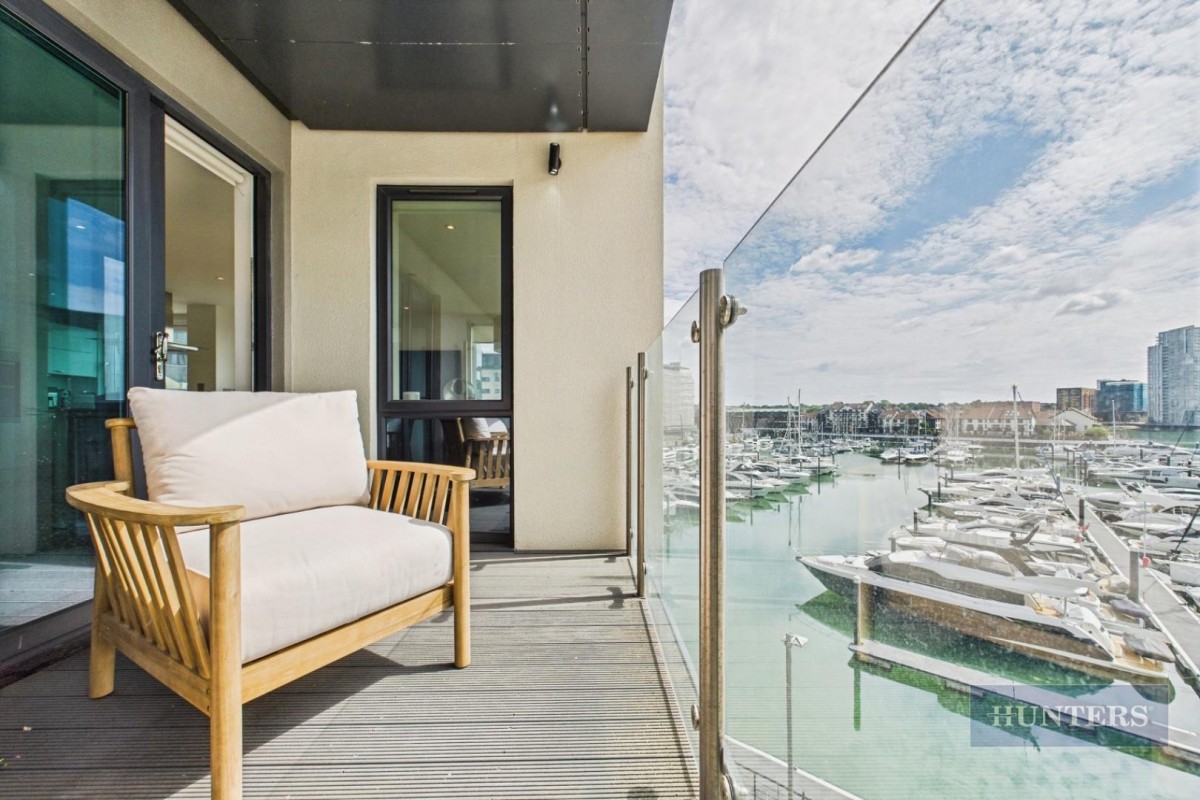 Alexandra Wharf, Ocean Village, SO14