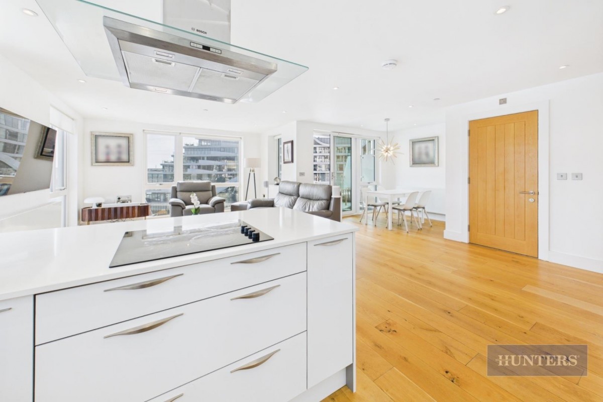 Alexandra Wharf, Ocean Village, SO14