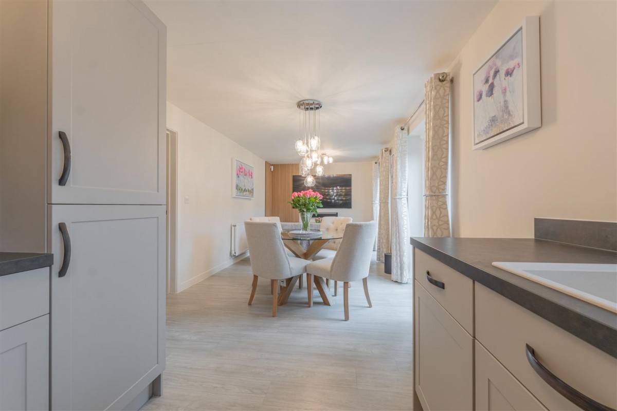 Longlands Avenue, Stourbridge, DY8 3TU