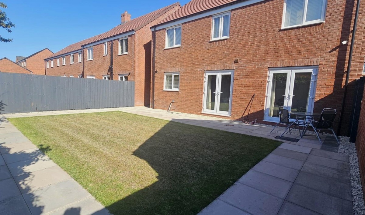 Longlands Avenue, Stourbridge, DY8 3TU