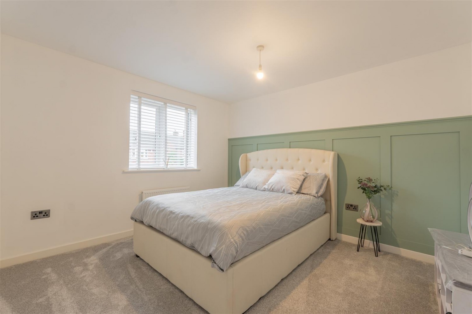 Longlands Avenue, Stourbridge, DY8 3TU