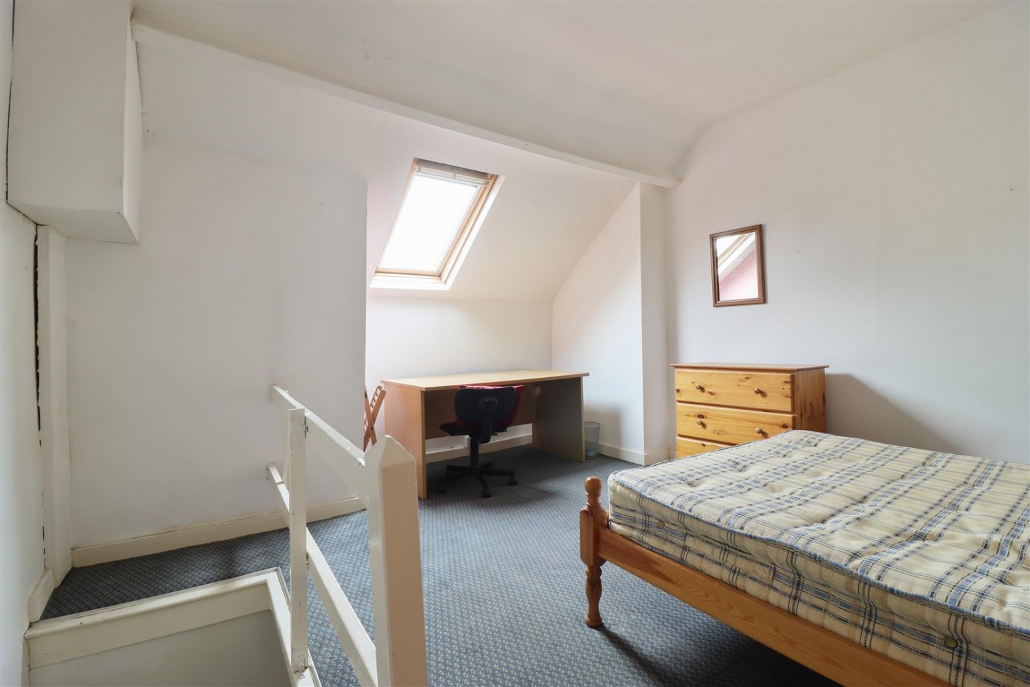 School Road, Crookes, S10