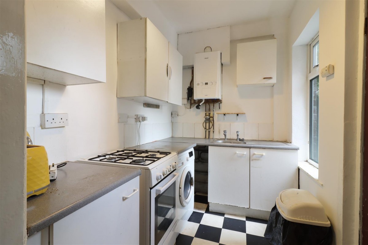 School Road, Crookes, S10