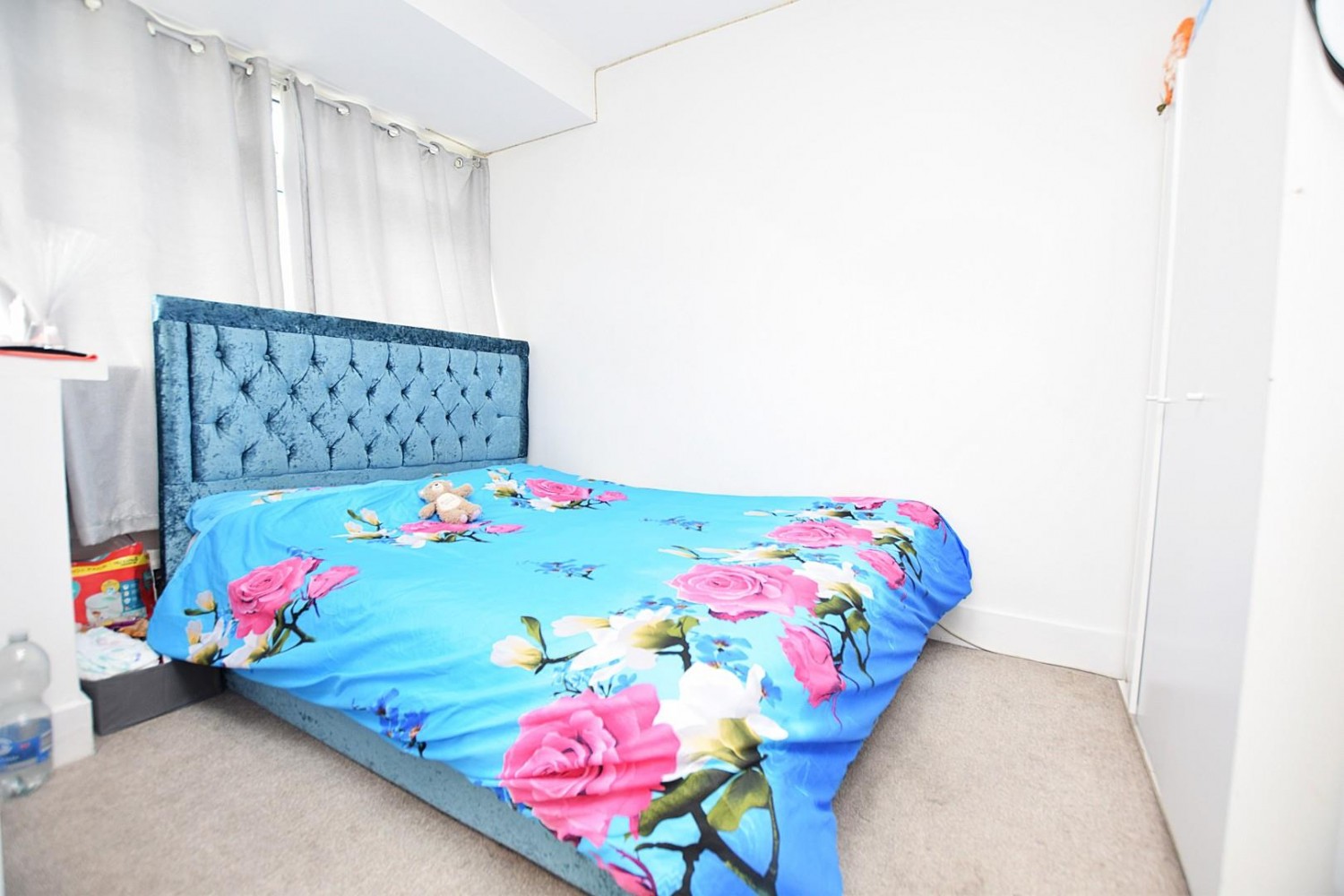 Oval Road North, Dagenham, RM10
