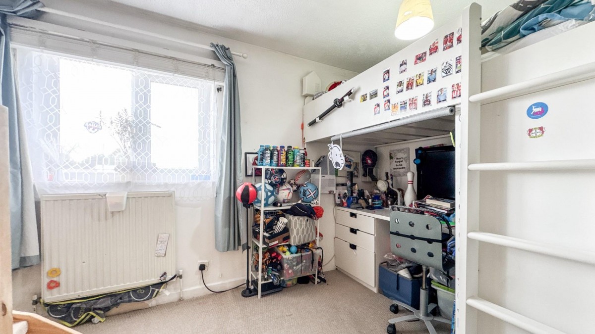 St. Johns Lane, Bedminster, BS3 5AB