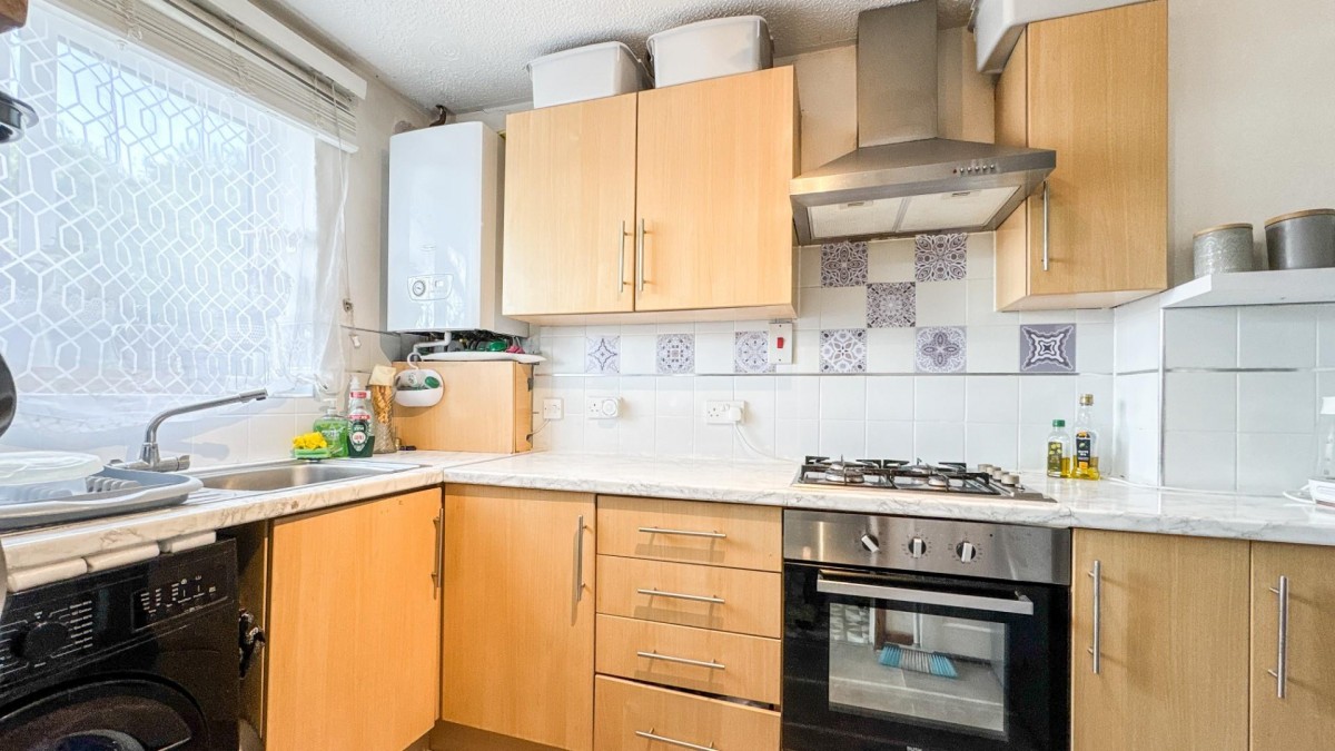 St. Johns Lane, Bedminster, BS3 5AB