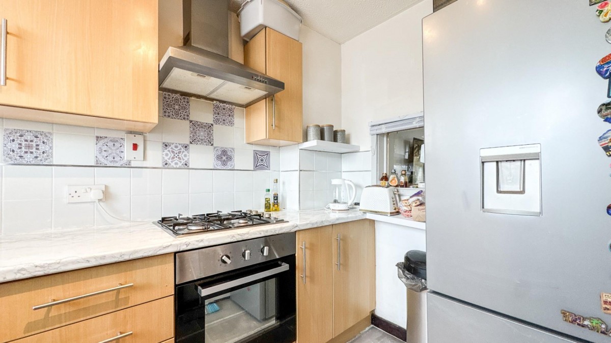 St. Johns Lane, Bedminster, BS3 5AB