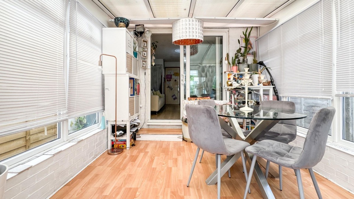 St. Johns Lane, Bedminster, BS3 5AB