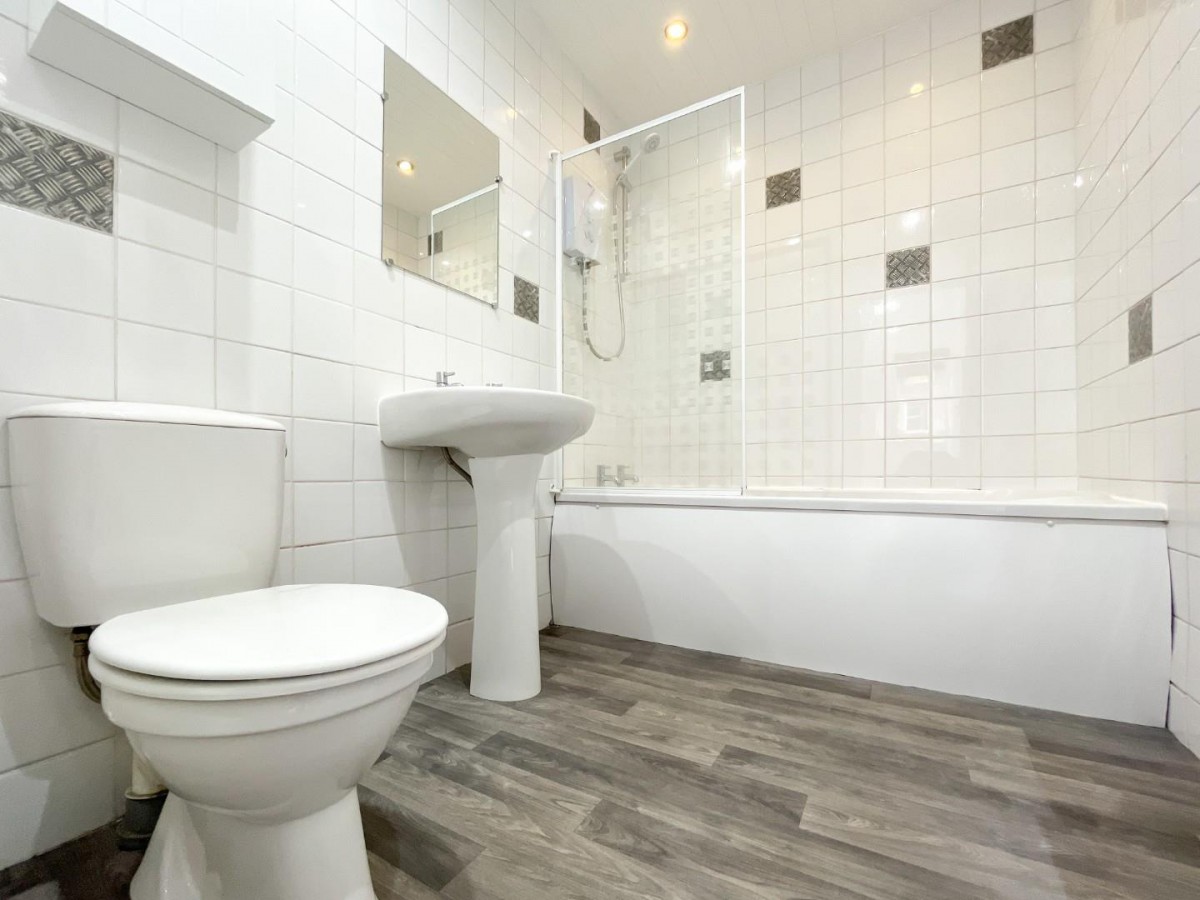 Leeds Road, Dewsbury