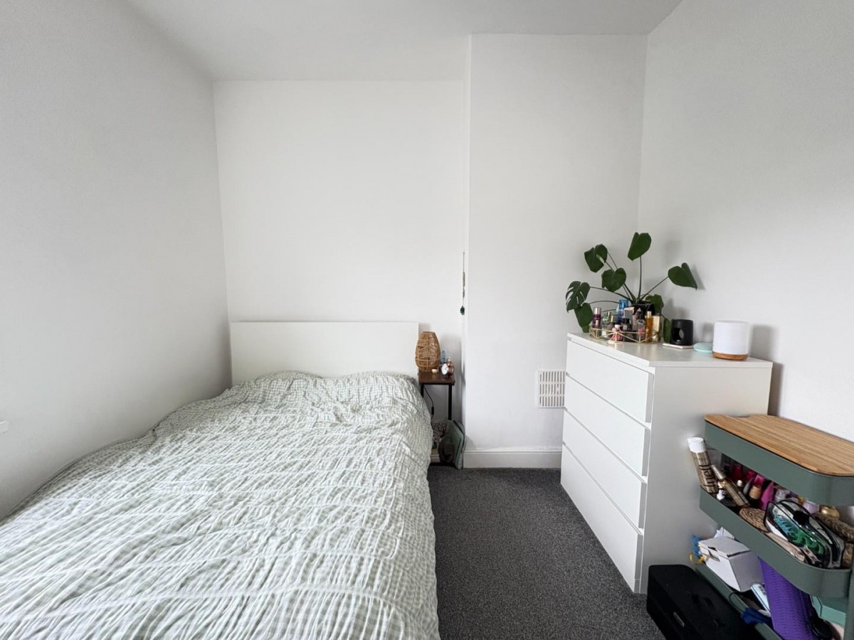 Leeds Road, Dewsbury