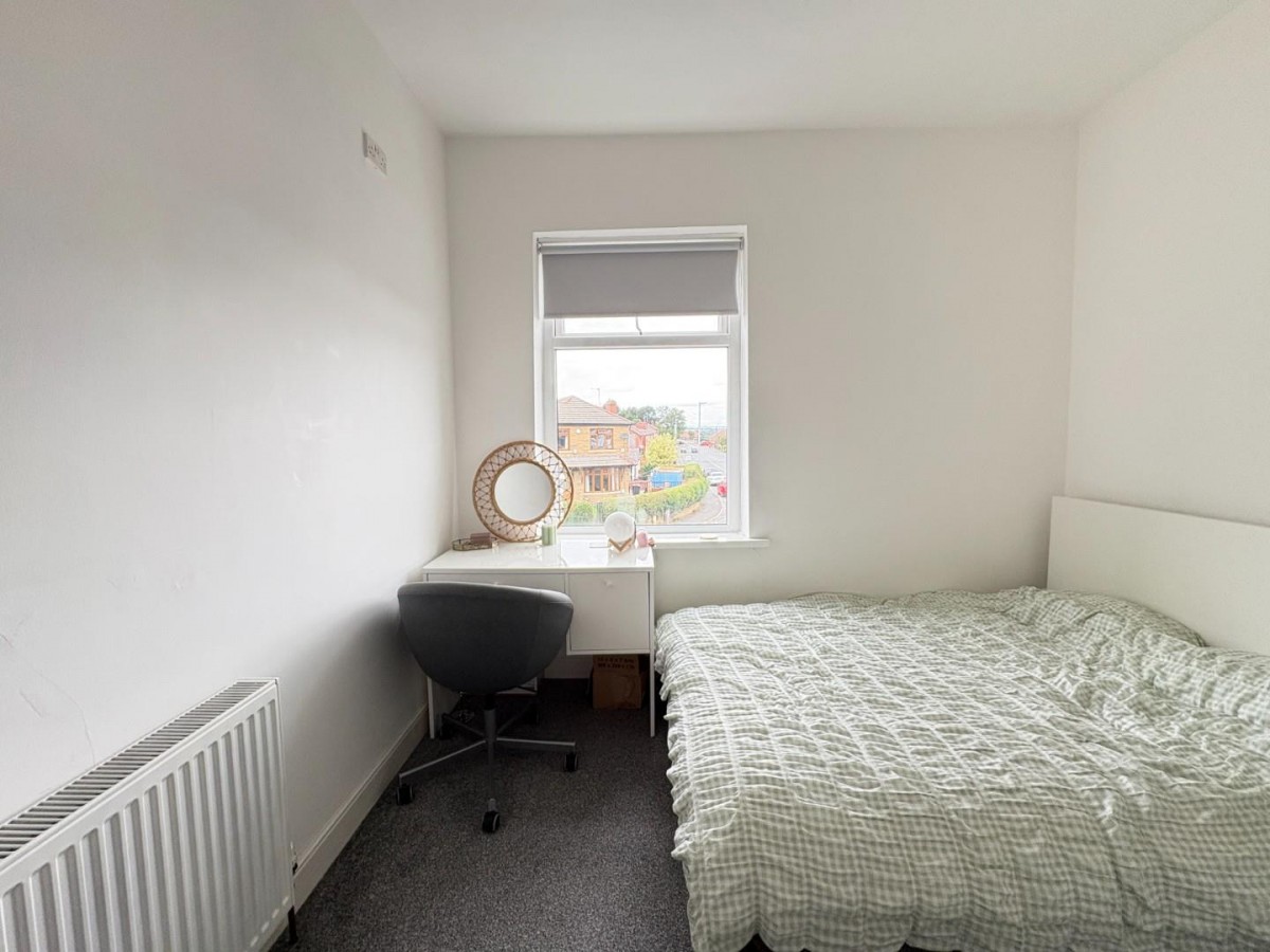 Leeds Road, Dewsbury