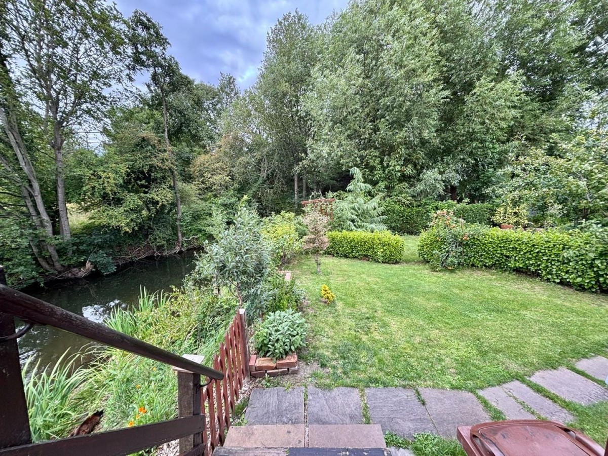 Dearne Hall Road, Barugh Green, Barnsley