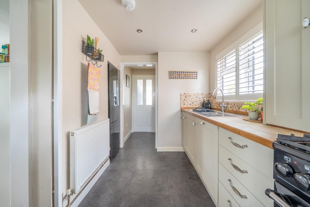 Heathfield, Alkington, Berkeley, GL13 9PL