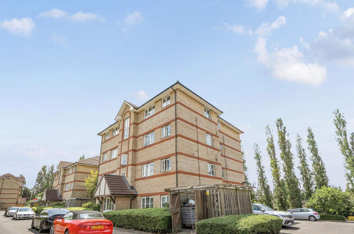 Stevenson Court, Cumberland Place, London, SE6 1BB