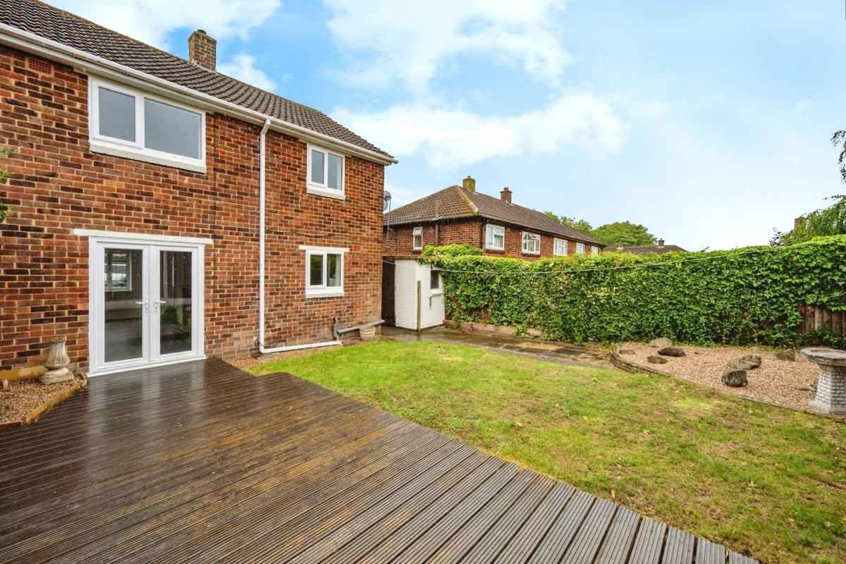 Chestnut Avenue, Tamworth