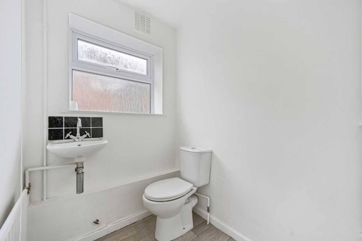 Chestnut Avenue, Tamworth