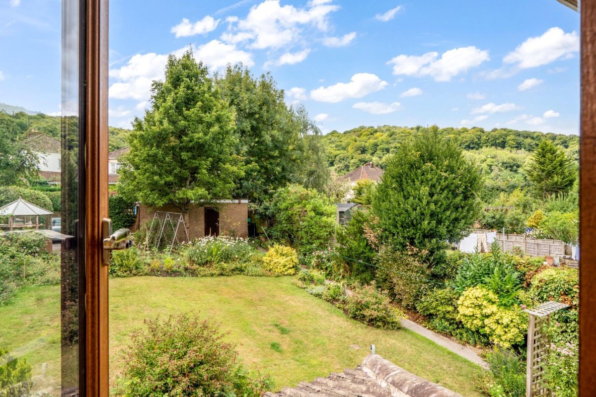 Kingshill Road, Dursley
